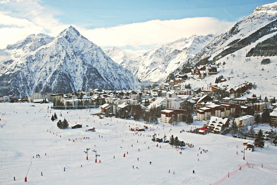 Everything You Should Know Before Going Skiing for the First Time